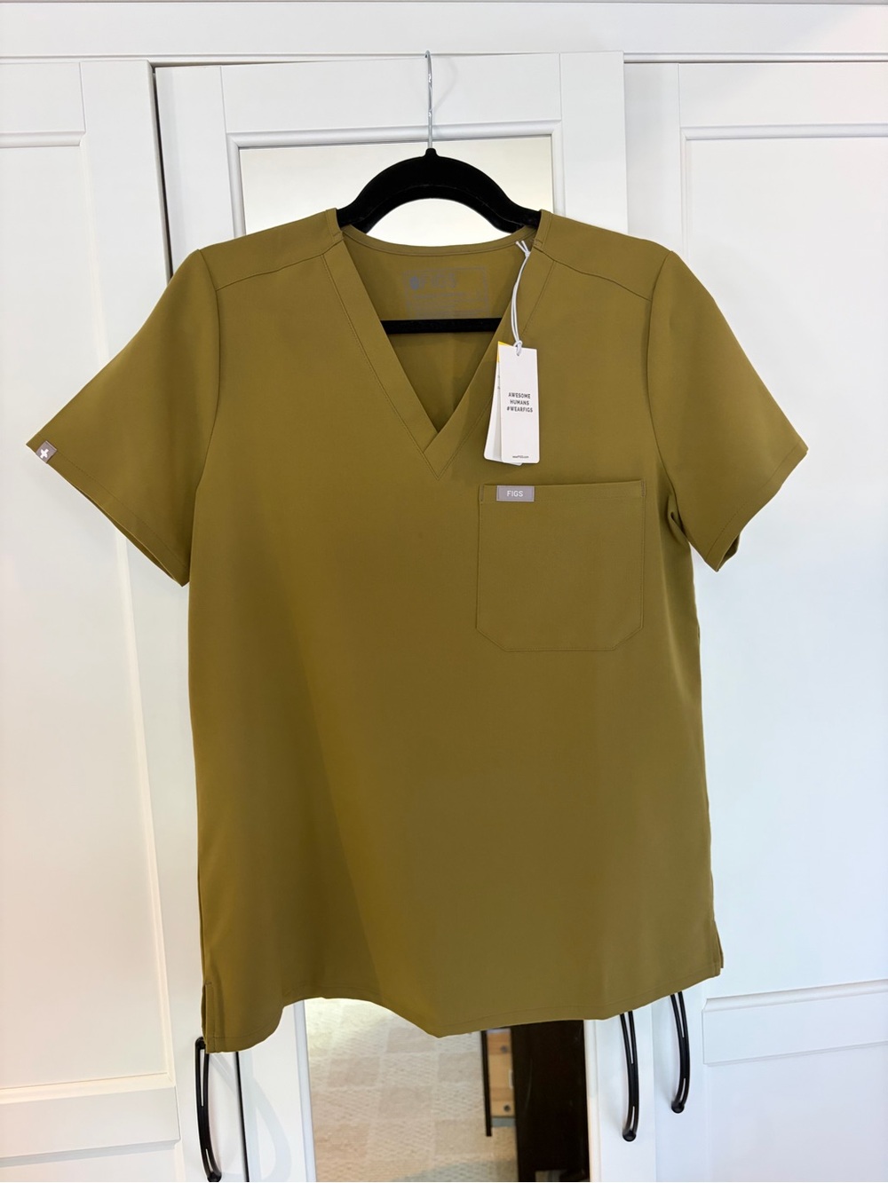 FIGS Women’s Catarina Scrub Top in Martini Olive - Size Small